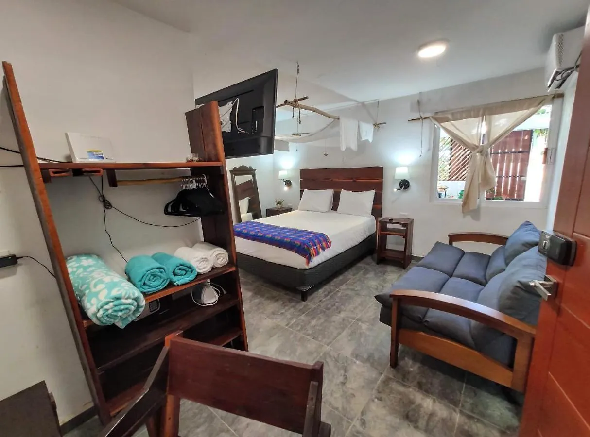 ** Inn Casa Fitz Hotel Isla Mujeres Mexico