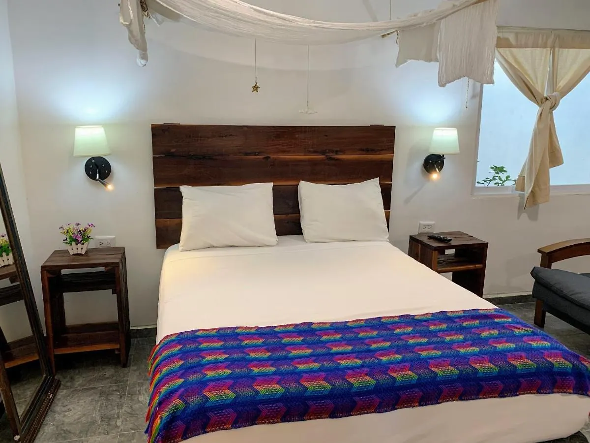 Casa Fitz Hotel Isla Mujeres 2*,  Mexico